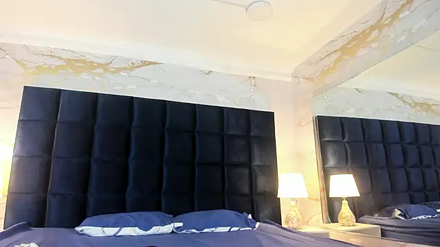 loladupont online show from March 2026 03:13:01 AM