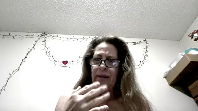 Keywest Kate online show from April 2026 12:02:01 PM