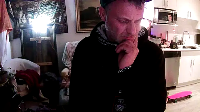 SilverandFox online show from January 2025 01:24:02 PM