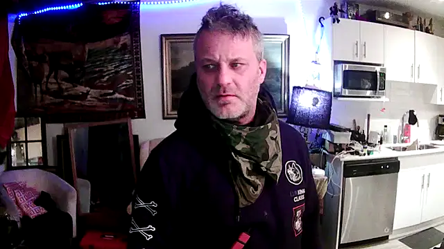 SilverandFox online show from January 2025 06:19:02 AM