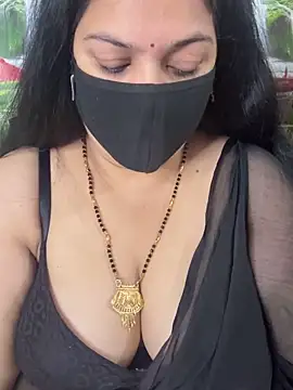 FlatVincy4 online show from October 2025 04:42:01 AM