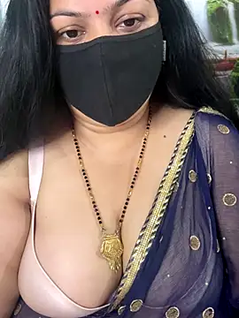 FlatVincy4 online show from October 2025 04:37:01 AM