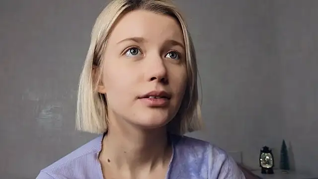 LucyLure online show from December 2024 05:08:01 PM