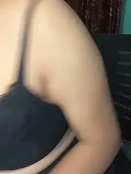 Snapshot of hot_menka chatting on February 2025 04:00:02 PM hot menka online show from February 2025 04:00:02 PM