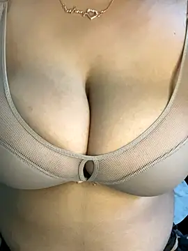 Snapshot of hot_menka chatting on September 2025 03:44:02 PM hot menka online show from September 2025 03:44:02 PM