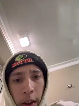 Snapshot of qbaby96 chatting on January 2025 05:59:01 AM qbaby96 online show from January 2025 05:59:01 AM