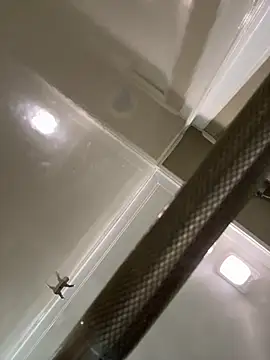 Snapshot of qbaby96 chatting on January 2025 04:03:01 AM qbaby96 online show from January 2025 04:03:01 AM