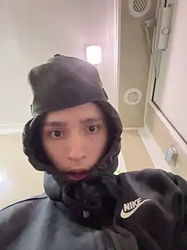 Snapshot of qbaby96 chatting on February 2025 10:02:01 AM qbaby96 online show from February 2025 10:02:01 AM