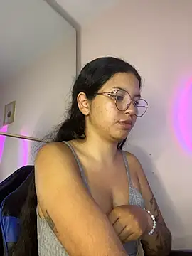 Rosita forever  online show from March 2026 04:18:02 PM