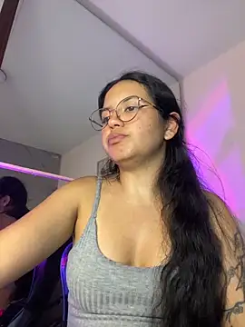 Rosita forever  online show from April 2026 07:18:01 PM