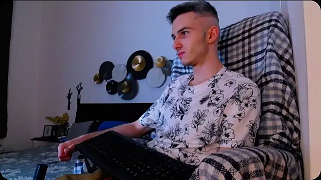 Devin Jay online show from January 2026 12:48:02 AM