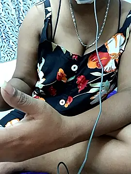 Snapshot of Tamilbigboobie chatting on September 2025 06:40:01 PM Tamilbigboobie online show from September 2025 06:40:01 PM