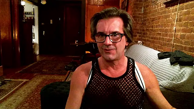 Johnny Bottoms online show from February 2026 12:33:02 AM