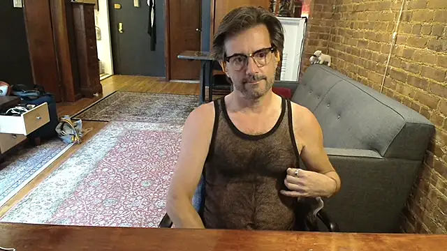 Snapshot of Johnny_Bottoms chatting on June 2026 02:47:02 PM Johnny Bottoms online show from June 2026 02:47:02 PM