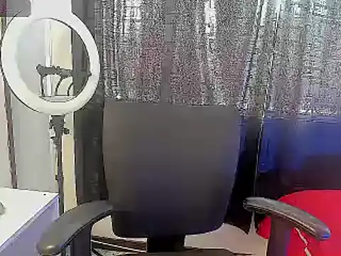 Snapshot of Julieta_love_1 chatting on February 2025 03:08:02 PM Julieta love 1 online show from February 2025 03:08:02 PM