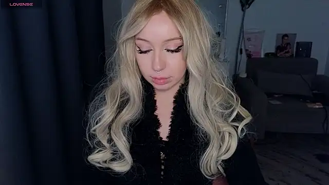 MoranaMissGod online show from October 2025 01:28:02 AM