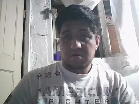 Snapshot of manolo666hot chatting on May 2026 05:47:01 AM manolo666hot online show from May 2026 05:47:01 AM