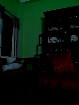 GildanK18 online show from March 2025 06:11:02 PM