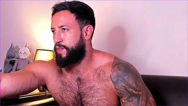 Snapshot of BradLeon_ chatting on November 2025 06:40:01 PM BradLeon online show from November 2025 06:40:01 PM