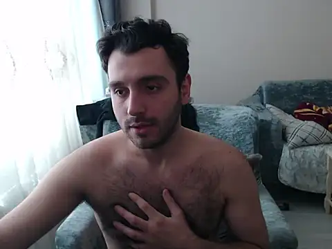 handsomeee04 online show from March 2026 02:01:02 PM