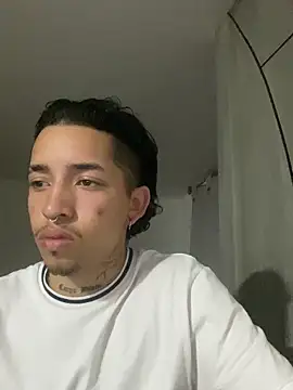 Snapshot of iamcloe_11 chatting on October 2025 02:55:01 AM iamcloe 11 online show from October 2025 02:55:01 AM