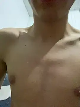 ekskekejejej online show from March 2025 07:43:02 PM