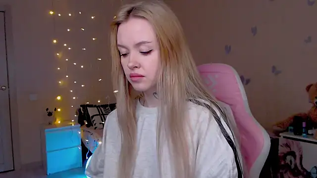 Naughty Mable online show from March 2026 12:37:01 AM