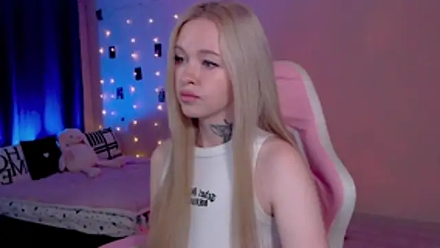 Snapshot of Naughty_Mable chatting on July 2026 12:13:01 AM Naughty Mable online show from July 2026 12:13:01 AM