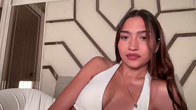 MilenaMilven online show from November 2025 07:24:02 PM