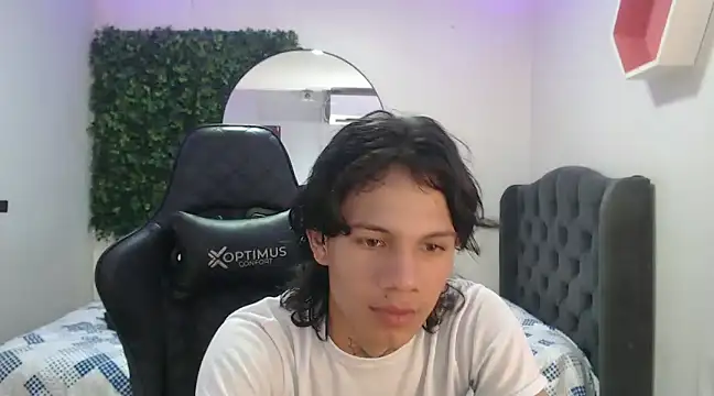 andy dan18 online show from January 2025 01:49:01 PM