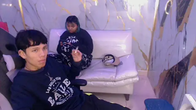 andy dan18 online show from December 2025 02:13:02 PM