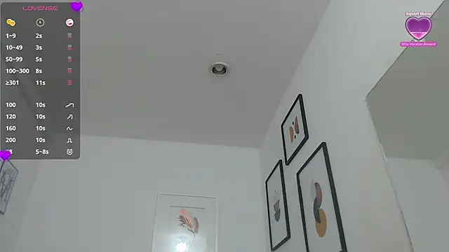 Snapshot of MommyHelpsmee chatting on February 2025 11:06:02 PM MommyHelpsmee online show from February 2025 11:06:02 PM