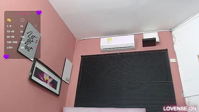 Snapshot of MommyHelpsmee chatting on March 2025 07:42:02 PM MommyHelpsmee online show from March 2025 07:42:02 PM