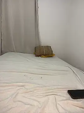 Casadadelicia26 online show from February 2026 08:49:01 PM