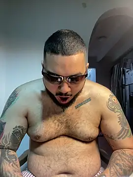 El Titan1998 online show from March 2026 11:43:02 AM