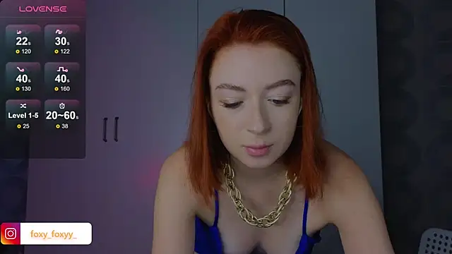 Snapshot of Cuteroxyfoxy chatting on April 2026 11:18:02 AM Cuteroxyfoxy online show from April 2026 11:18:02 AM