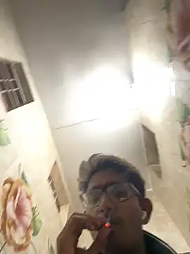 Cocaineandweed45 online show from November 2025 06:30:01 AM