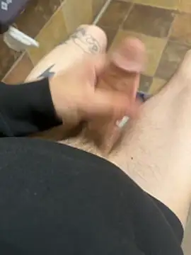 Snapshot of hashdabber710 chatting on March 2026 07:52:01 PM hashdabber710 online show from March 2026 07:52:01 PM