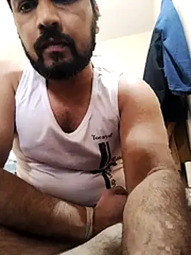 hot punekar online show from January 2026 06:28:02 AM