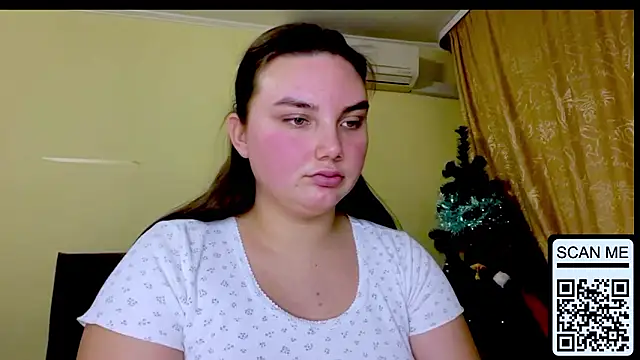 Dreamyblushfairy online show from February 2026 04:01:01 PM