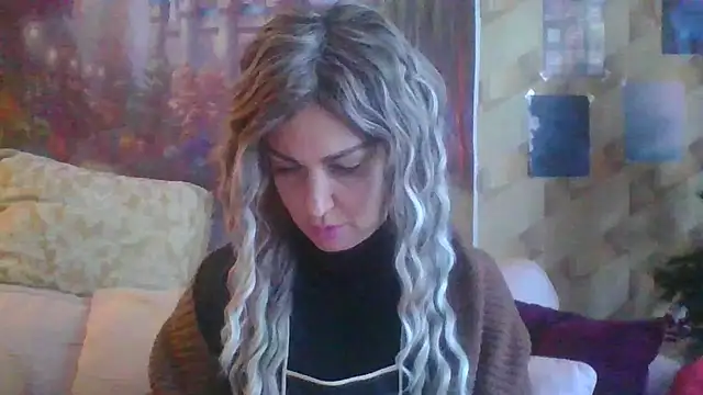 BELLAMORGANE1 online show from December 2024 03:01:01 PM