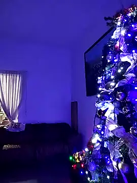 Snapshot of StarSex22 chatting on December 2024 03:08:01 AM StarSex22 online show from December 2024 03:08:01 AM