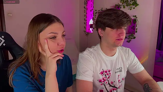 RobertAndLinela online show from February 2026 09:15:01 AM