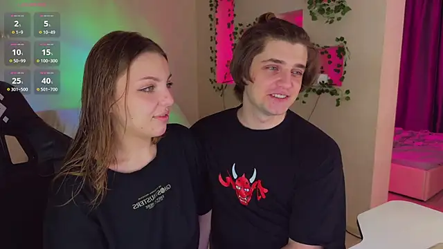 RobertAndLinela online show from July 2026 02:35:01 PM