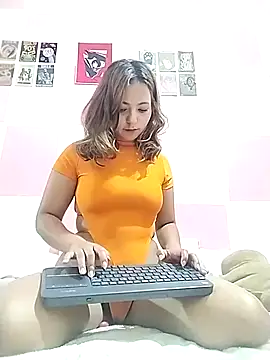 Paulina mosh online show from March 2025 04:55:01 PM