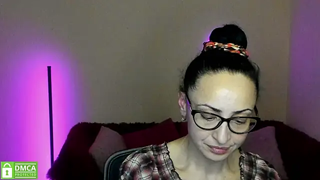 Arianasweety23 online show from March 2025 06:32:01 PM