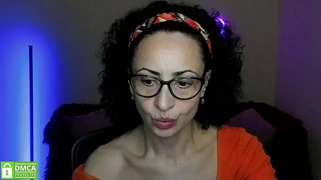 Arianasweety23 online show from March 2025 06:26:02 PM