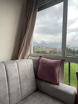 IsabellRodriguez18 online show from February 2026 09:29:02 PM