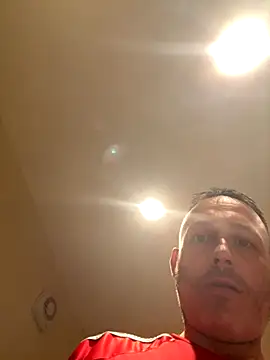 Snapshot of BigDandthemrs chatting on October 2025 01:11:01 AM BigDandthemrs online show from October 2025 01:11:01 AM