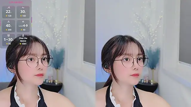 Snapshot of Natasha2025 chatting on October 2025 02:08:01 PM Natasha2025 online show from October 2025 02:08:01 PM